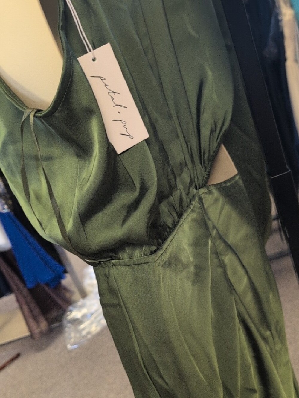 Petal & Pup Olive Green One-Shoulder Satin Maxi Dress - Picture 5 of 9